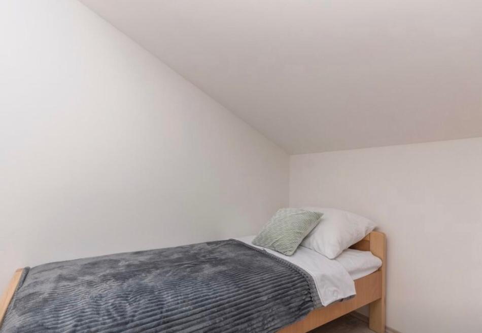 Apartman Kovacic Drage Exteriör bild